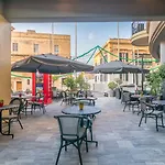 Ax The Palace 5* سليمة