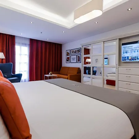 Hotell Ax The Palace