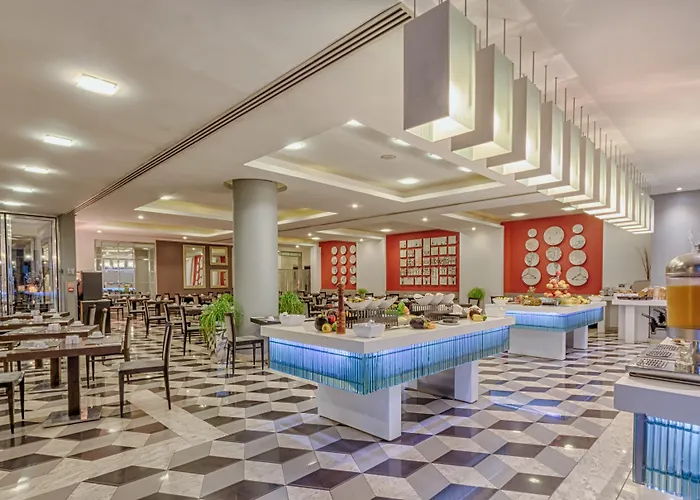 Отель Ax The Palace 5*