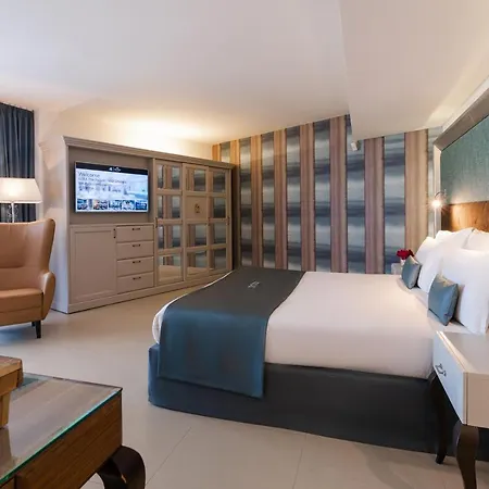 Ax The Palace Hotel Sliema