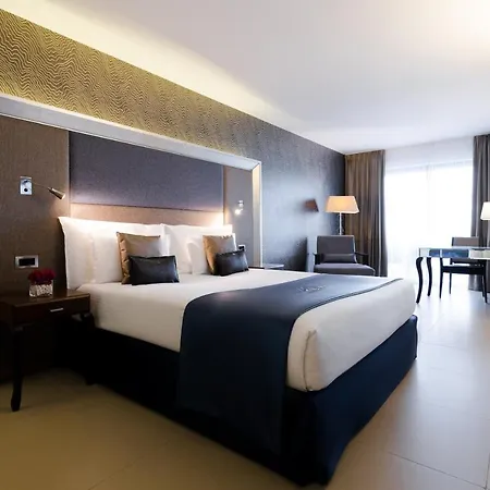 Ax The Palace Sliema