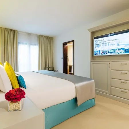 Otel Ax The Palace 5*