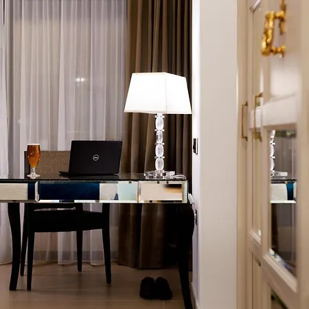 Ax The Palace Hotel Sliema