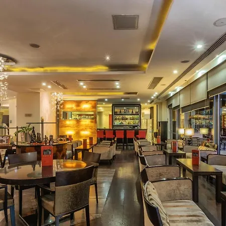 Ax The Palace Hotel 5*