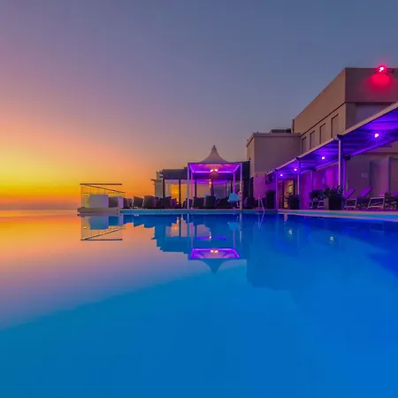 Hotel Ax The Palace