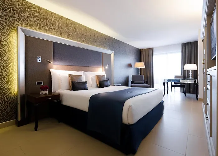 Ax The Palace Sliema