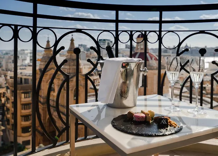 Ax The Palace Hotell 5*